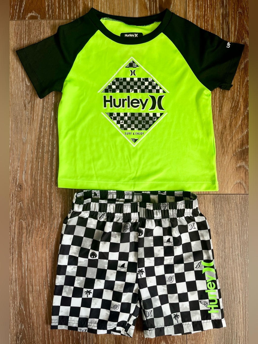 NWOT Hurley Boy’s Swim Trunk & UPF 50 Rashguard Set Size 18 Months